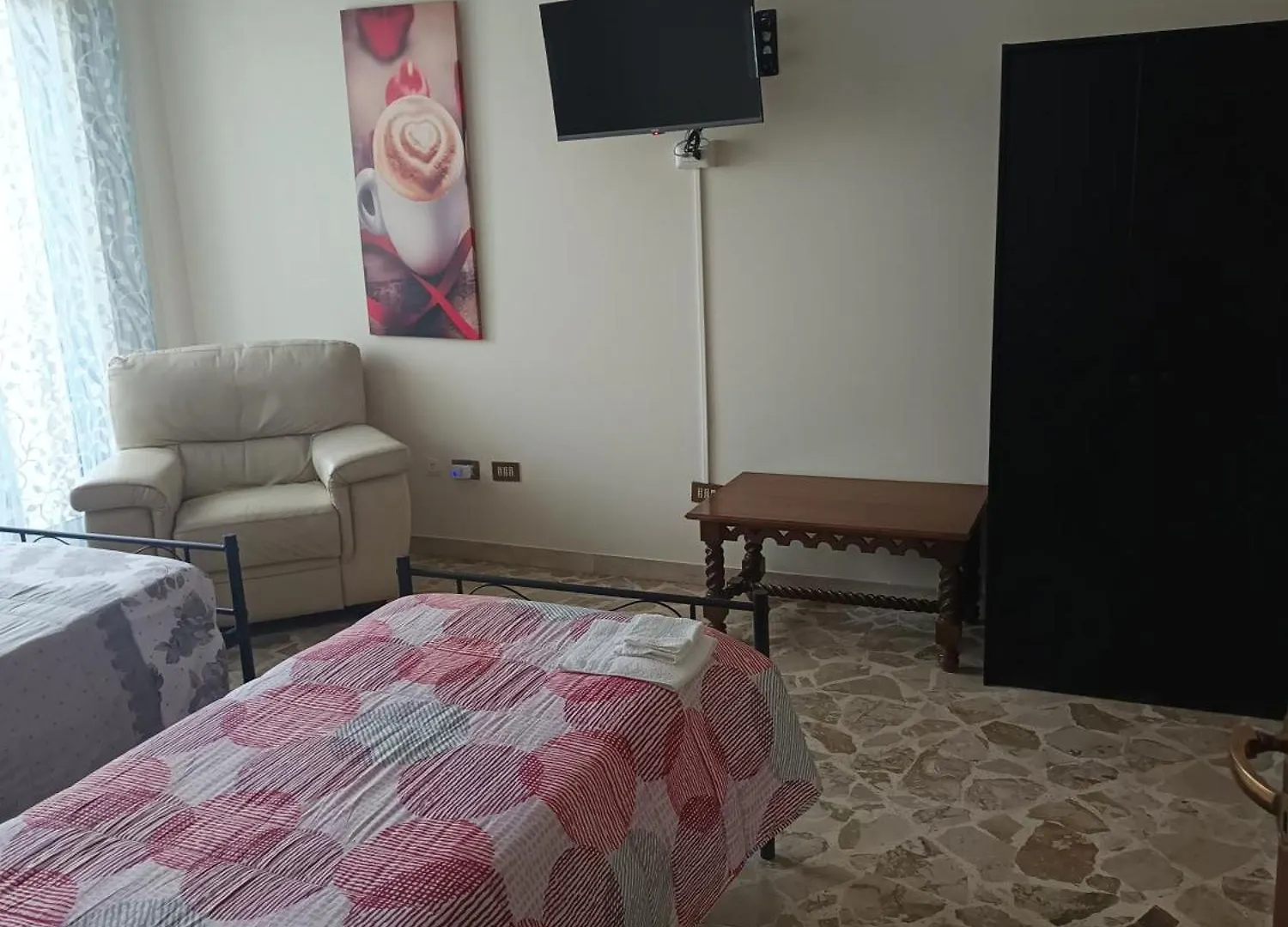 New Dawn Apartment, Appartamento Turistico, Casa Per Vacanza, Tre Camere Indipendenti Catania